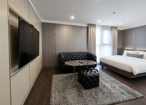 Suite Twin (Breakfast & Ice Americano included) | 低過敏寢具、羽絨被、遮光布/窗簾、隔音