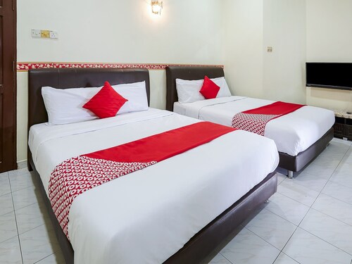 OYO 491 D Anjung Inn