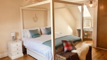 3 bedrooms, WiFi, bed sheets
