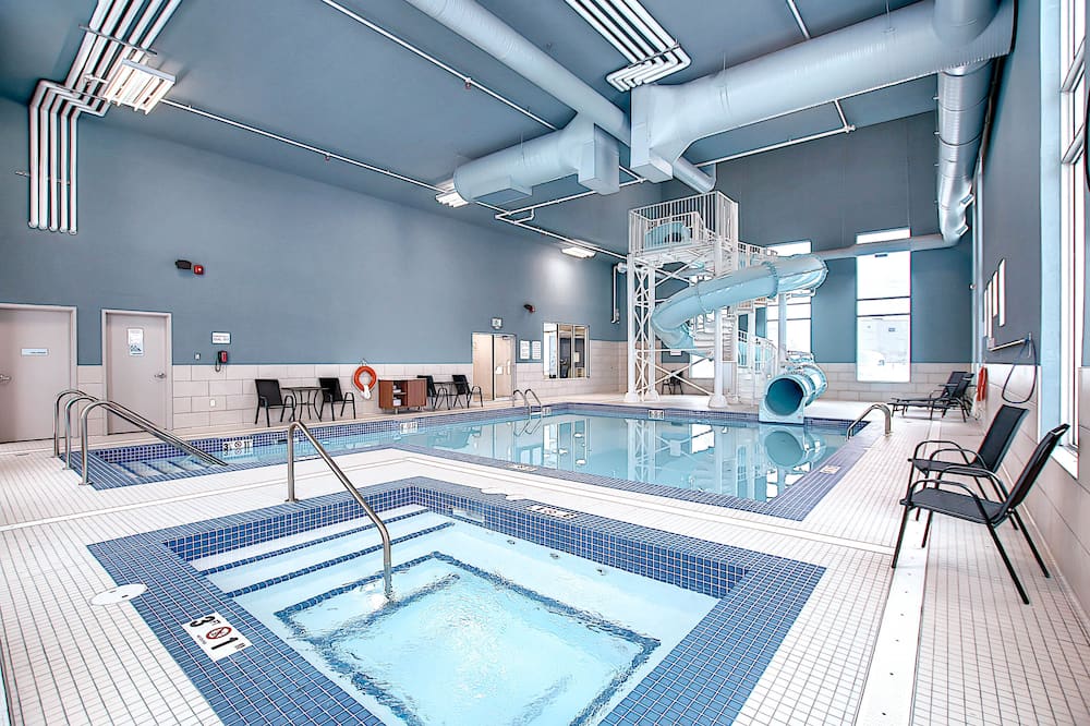Holiday Inn Express & Suites Calgary Airport Trail NE by IHG