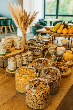 Daily buffet breakfast (EUR 20 per person)
