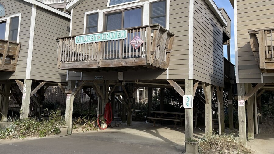 39 Almost Heaven Studio Bedroom Condo by RedAwning