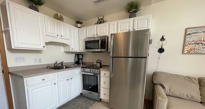 38 Piece Of Heaven Studio Bedroom Condo by RedAwning