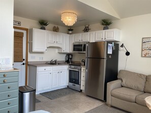 Studio | Cuisine privée | Réfrigérateur, micro-ondes, cafetière/bouilloire