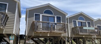 38 Piece Of Heaven Studio Bedroom Condo by RedAwning