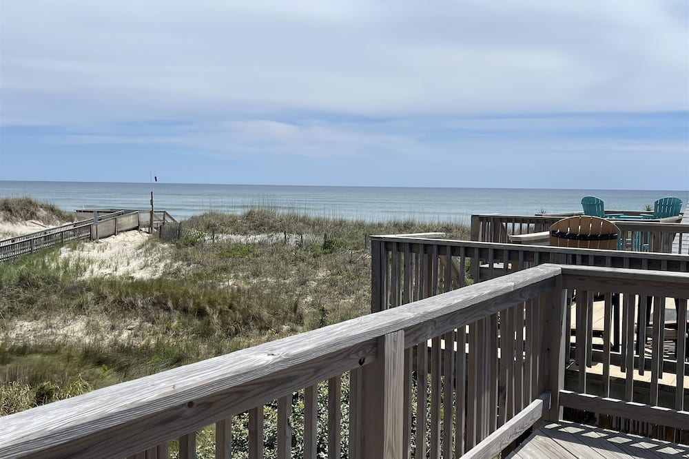 38 Piece Of Heaven Studio Bedroom Condo by RedAwning - Pamlico Sound, NC