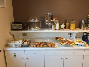 Petit déjeuner buffet compris tous les jours