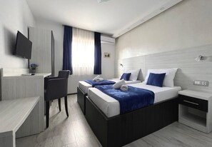 Deluxe Twin Room | Desk, laptop workspace, free WiFi, bed sheets - La Pietra Medjugorje (Citluk)