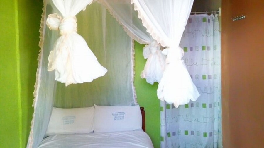 Sareh Guest House