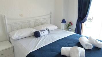 3 bedrooms, individually decorated, individually furnished, free WiFi