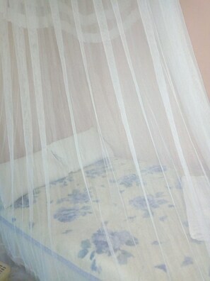 Double Room | Free WiFi, bed sheets - Shelton Villa Hotel (Rodi Kopany)