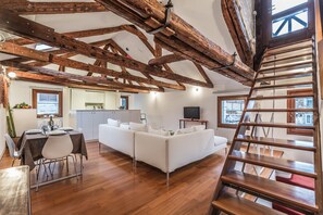 Appartement, 1 chambre, terrasse | Coin séjour