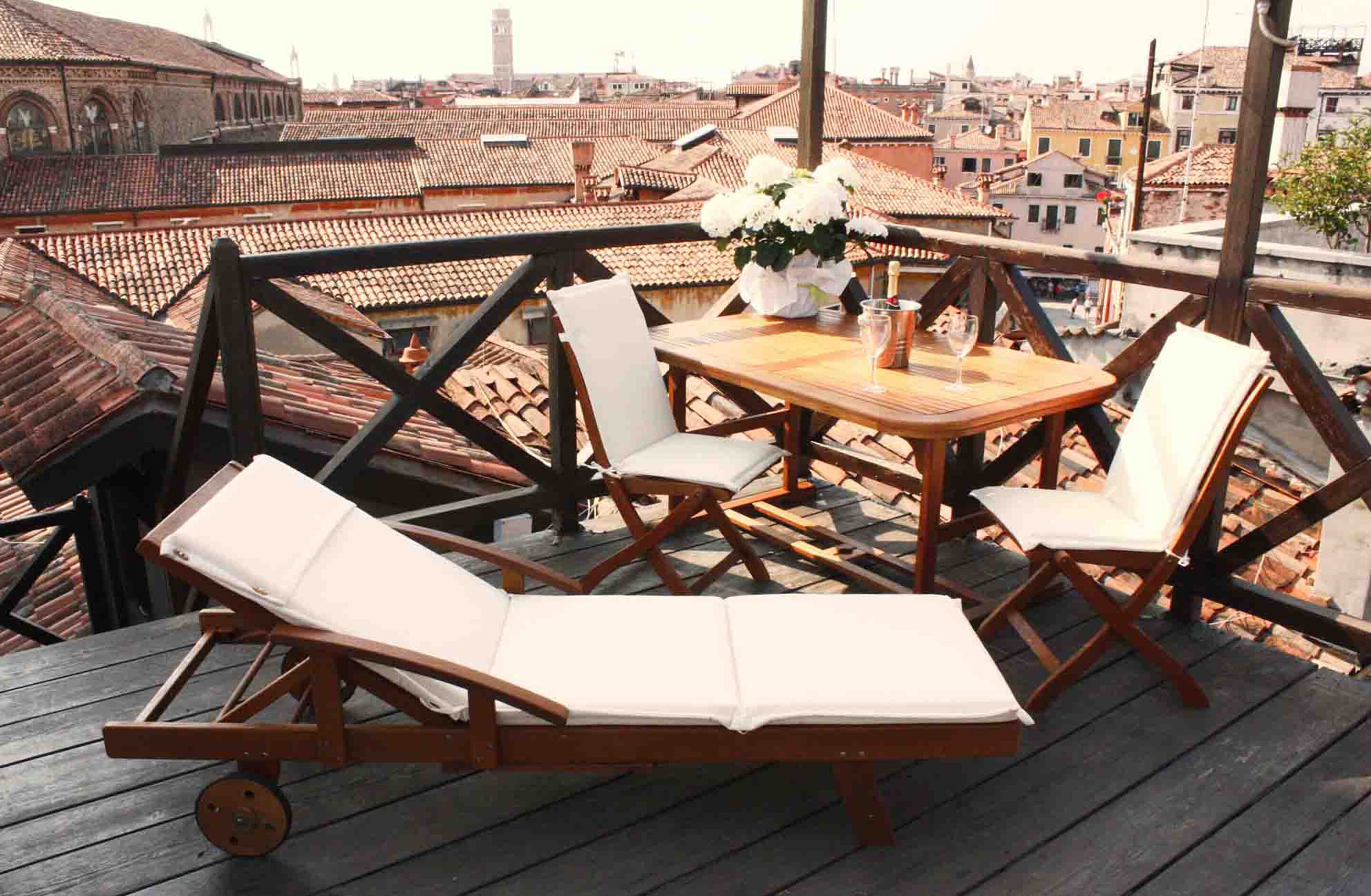 Apartment, 1 Bedroom, Terrace | Exterior detail