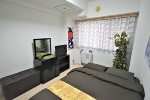 1 chambre, bureau, Wi-Fi gratuit, draps fournis