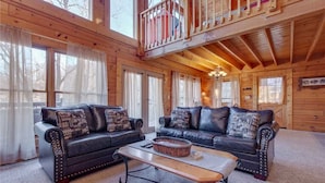 Unclassified image, 5 of 31, button - Wildwood Cove, 2 Bedrooms, Fireplace, Wifi, Jetted Tub, Hot Tub, Sleeps 6 (Sevierville)