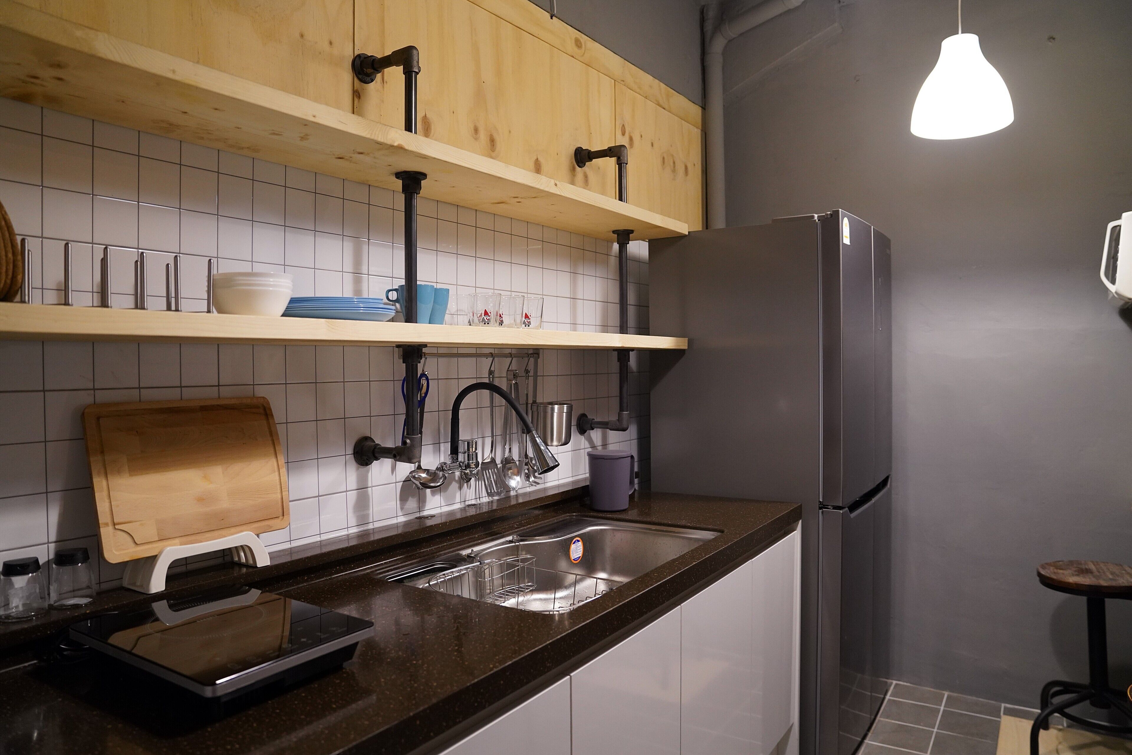 Refrigerador, microondas