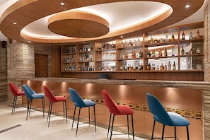 2 bars/lounges, poolside bar