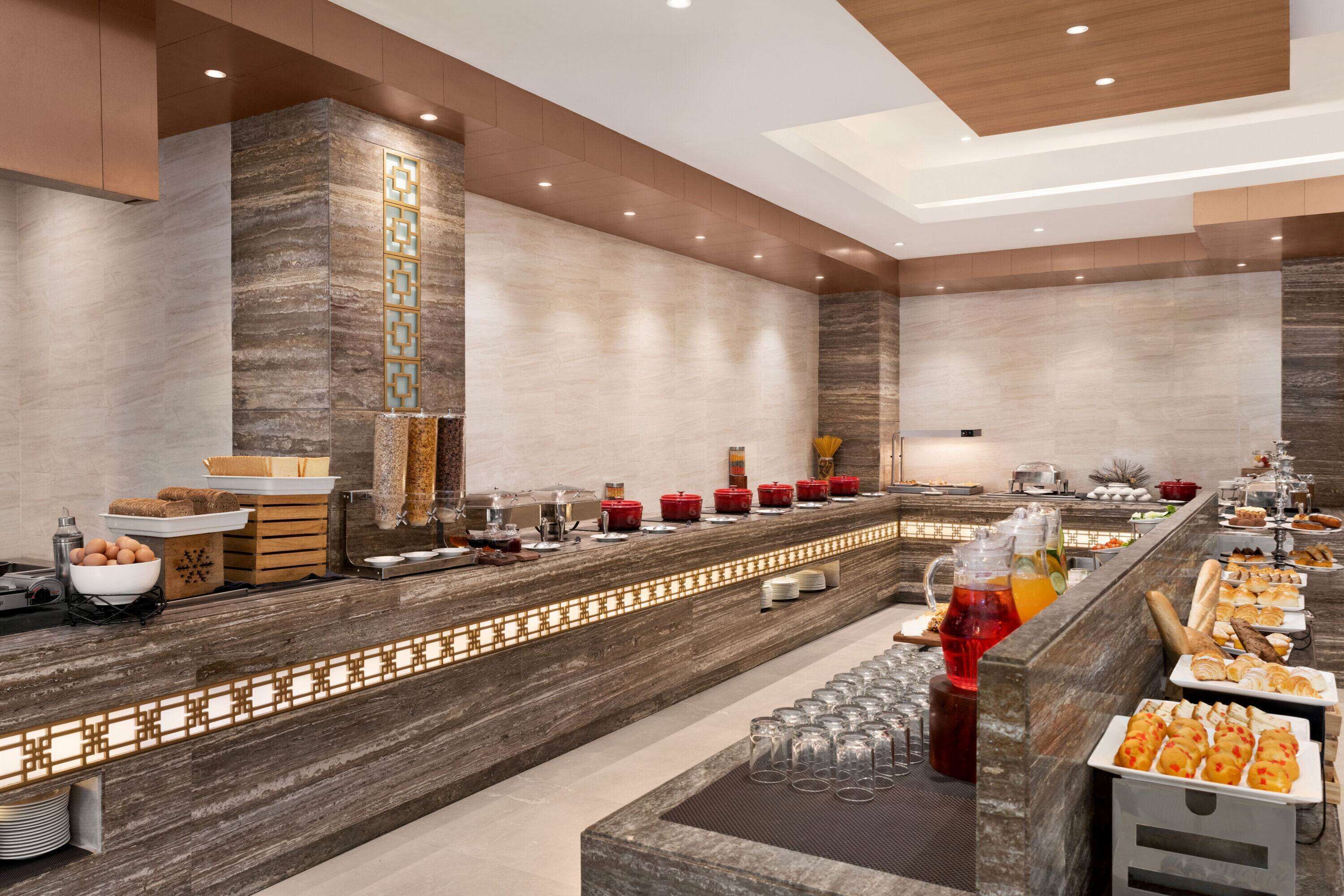 Daily buffet breakfast (USD 1200 per person)