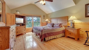 Unclassified image, 4 of 30, button - Enchanted View Lodge, 3 Bedrooms, Pool Access, Mountain View, Sleeps 10 (Gatlinburg)