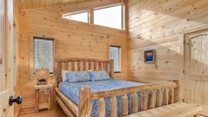 Cabin, Multiple Beds, Hot Tub, Mountain View | 5 bedrooms, WiFi (free)