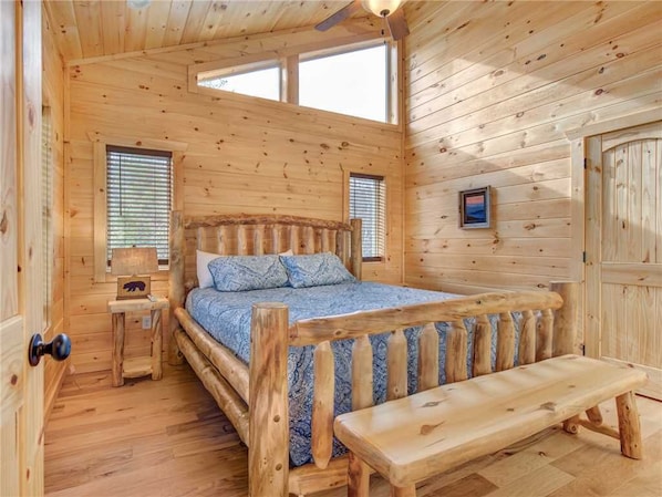 Cabaña, varias camas, hidromasaje, vista a la montaña | 5 habitaciones y wifi gratis 