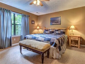 Cabin, Multiple Beds, Hot Tub, Mountain View | 3 bedrooms, free WiFi