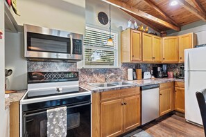 Fridge, microwave, dishwasher, coffee/tea maker