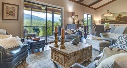 Pinnacle Penthouse, 3 Bedrooms, 3 Bathrooms, Access to 3 Pools, Tennis