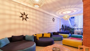 Lobby - L'Auberge de Tennis MSC (Saâda)