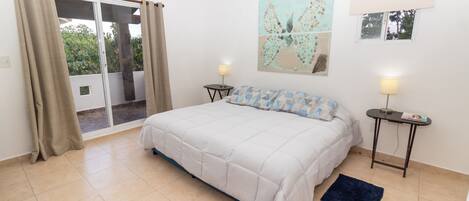 3 sovrum, värdeförvaringsskåp på rummet och strykjärn/strykbräda