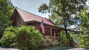Exterior - Twilight Ridge, 1 Bedroom, Game Room, Wifi, Mountain Views, Sleeps 4 (Gatlinburg)
