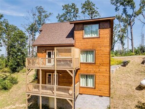 Exterior - Walnut Ridge, 3 Bedrooms, Private, Pool Table, View, Hot Tub, Sleeps 11 (Gatlinburg)