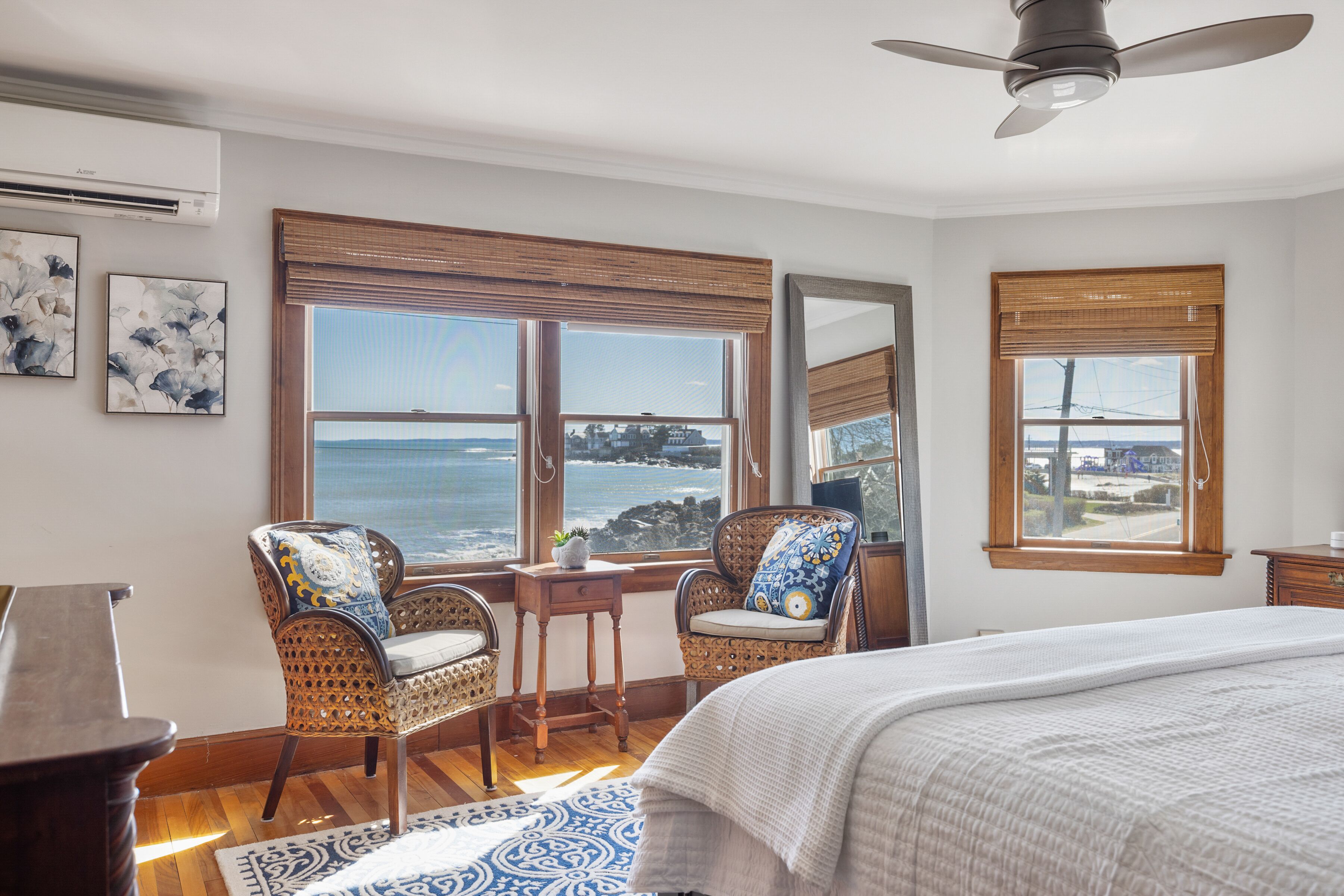 6 bedrooms, iron/ironing board, travel crib, free WiFi