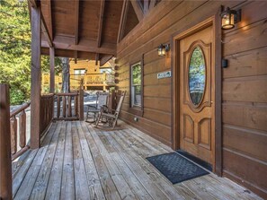 Cabin, Multiple Beds, Hot Tub, Mountain View | Balcony
