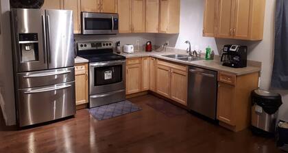 Eazi King BedroomSuite