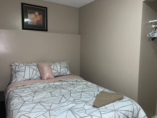 1 chambre, fer et planche à repasser, Wi-Fi