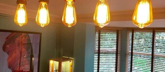 The Vagabond Bunkhouse & Pizzaria - Hostel