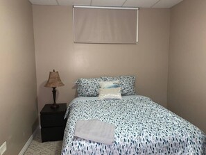 1 bedroom, iron/ironing board, WiFi