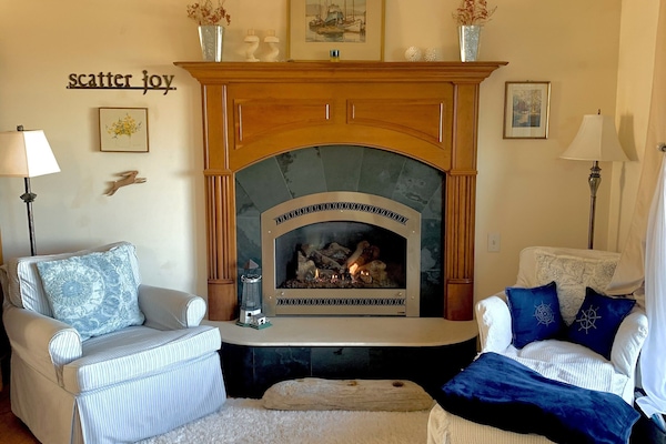 Cozy mornings, bright and beautiful