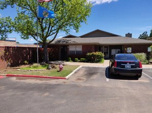 Free self-parking - 1 Bed Apartment next to SW Integris near Downtown (Oklahoma City)