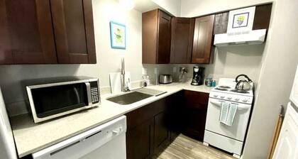 1 Bed Apartment next to SW Integris near Downtown