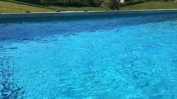Piscina externa
