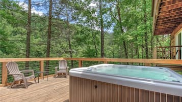 小屋, 多張床, 熱水浴缸 | Spa | 浴缸
