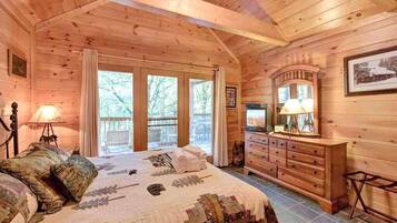 Cabin, Multiple Beds, Hot Tub, Mountain View | 3 bedrooms, free WiFi