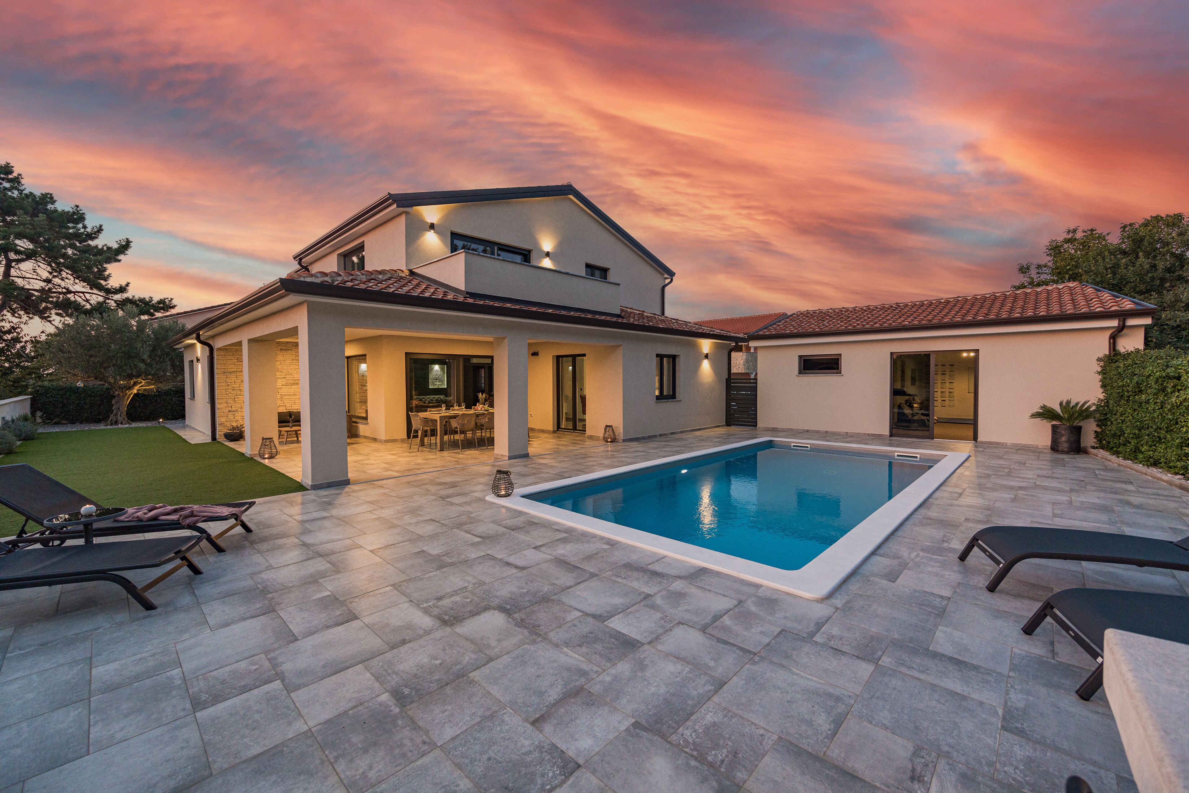 Outdoor pool