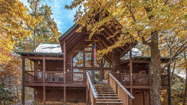 Exterior - Sunset Lodge, 3 Bedrooms, Hot Tub, Fireplace (Sevierville)