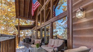 Balcony - Sunset Lodge, 3 Bedrooms, Hot Tub, Fireplace (Sevierville)