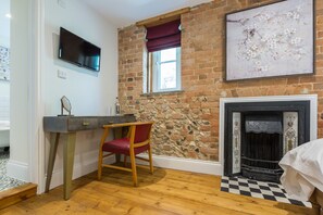 Habitación doble, baño privado | 1 dormitorio