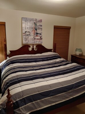 2 bedrooms, WiFi - Summit County Get-A-Way (Dillon)