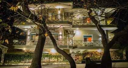 Hotel Asteras